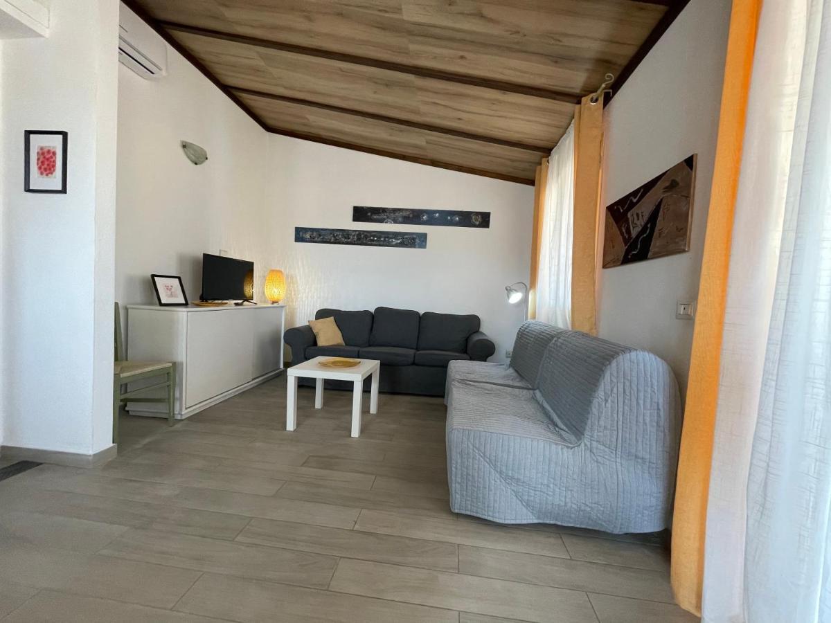 Sa Domo De Mannoi Apartman Orosei Kültér fotó