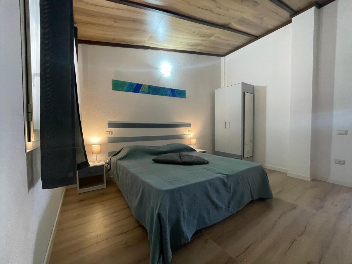 Sa Domo De Mannoi Apartman Orosei Kültér fotó