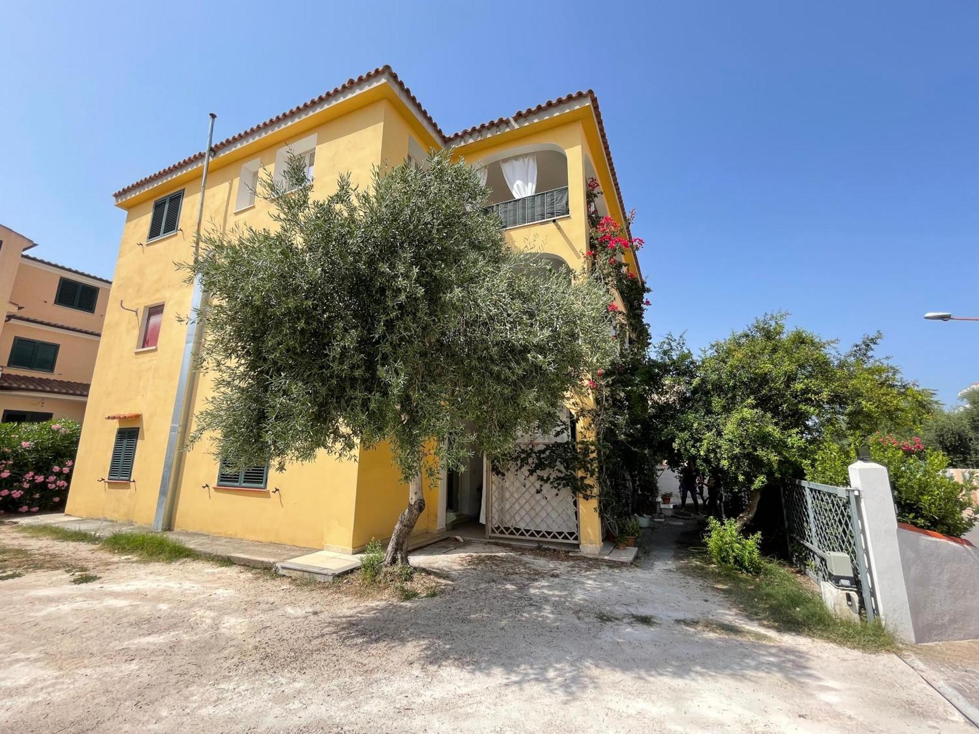 Sa Domo De Mannoi Apartman Orosei Kültér fotó