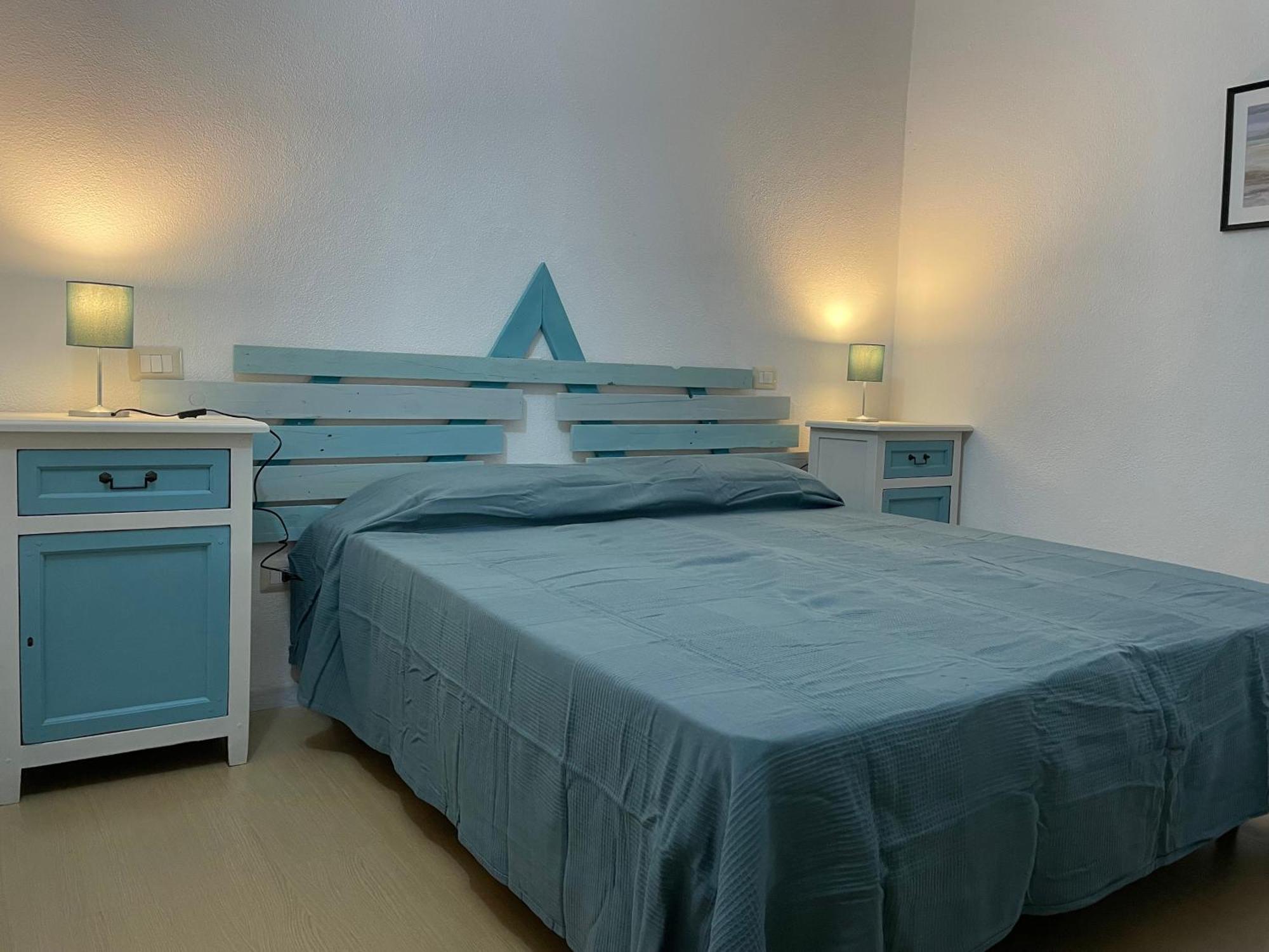 Sa Domo De Mannoi Apartman Orosei Kültér fotó